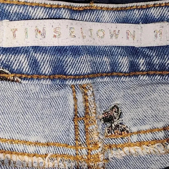 Tinseltown Butterfly Embroidered Destroyed Jean Shorts Denim Cutoffs Junior's 11 - Picture 7 of 8